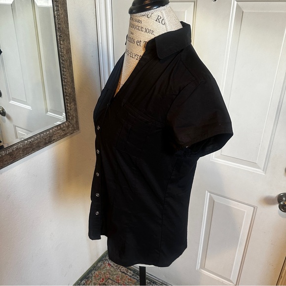 Black Button Up Top - Picture 5 of 11